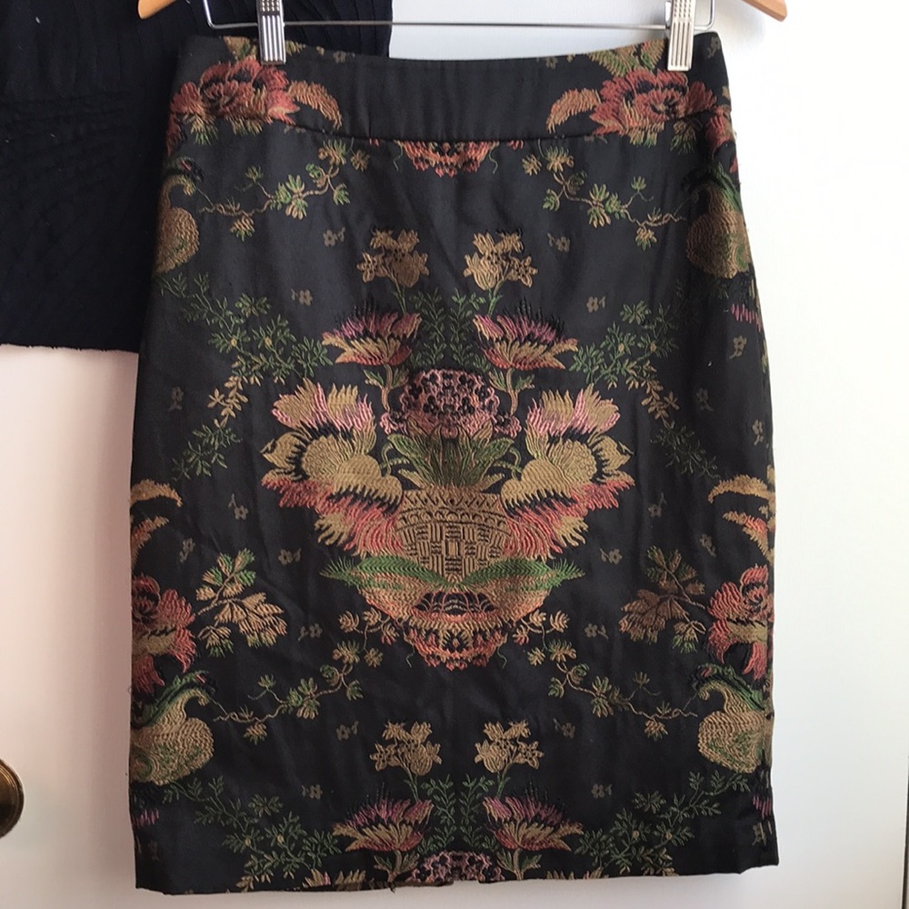 CAbi Embroidered Midi Skirt Navy with colored Floral Pattern size 6